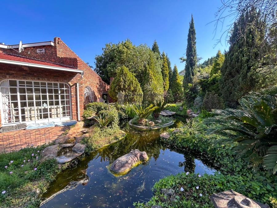 4 Bedroom Property for Sale in Lindequesdrif North West